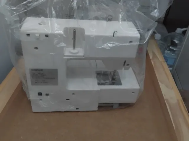 Máquina de coser SINGER Tiny Tailor TT600X