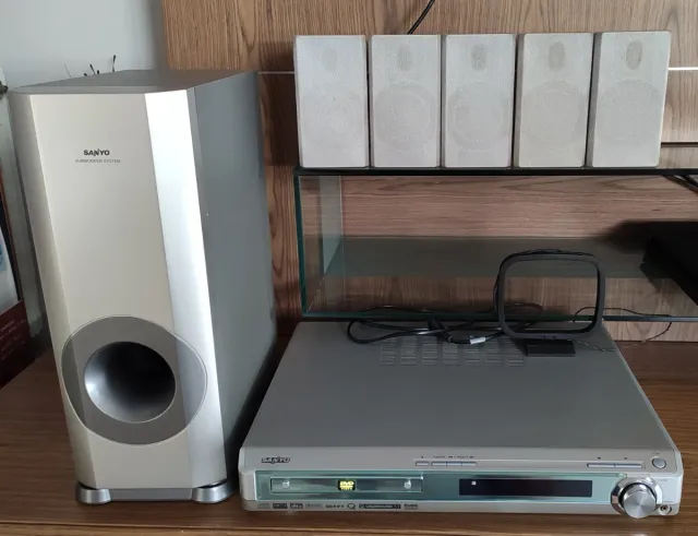 Home Cinema Sanyo 5.1 330W