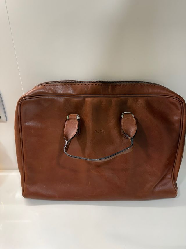 Maletín de piel cabe portátil 40x27x6