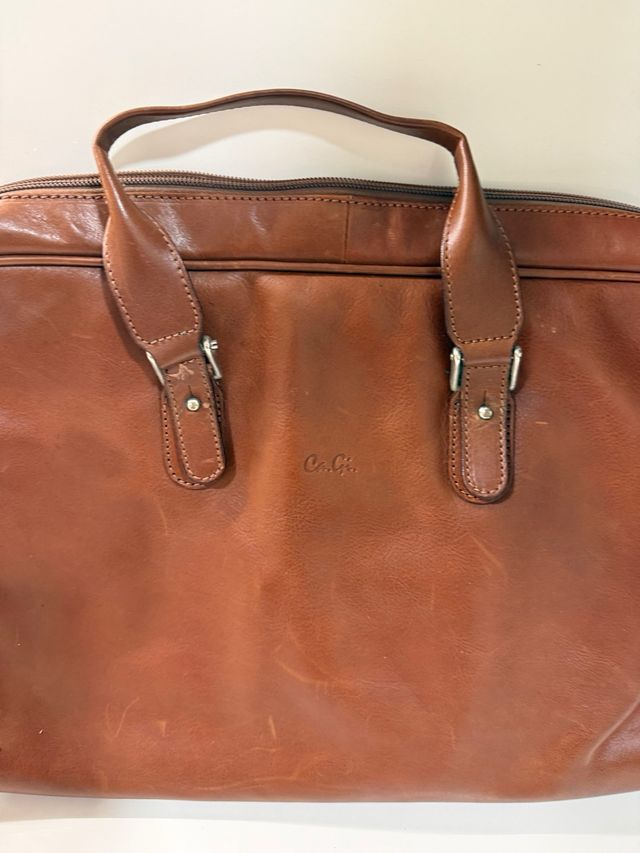 Maletín de piel cabe portátil 40x27x6