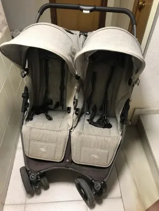 Cochecito gemelar Valco Baby