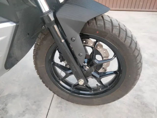 Aprilia SR GT 125 Scooter Prácticamente nueva