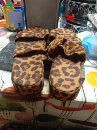 Zapatillas de mujer nuevas leopardo