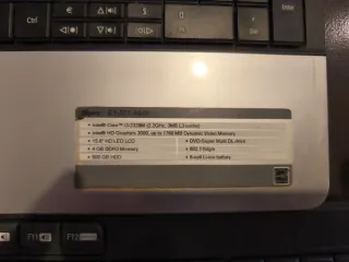 Portátil Acer Intel i3 4GB RAM