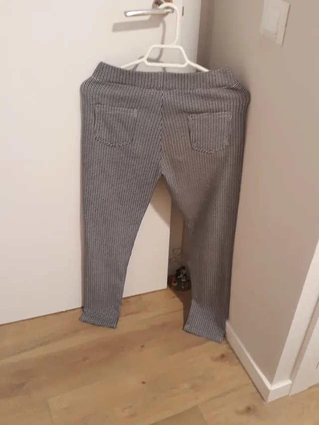 Mallas de vestir con botones