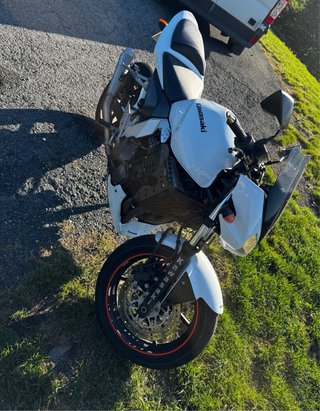 Kawasaki Z750 2006
