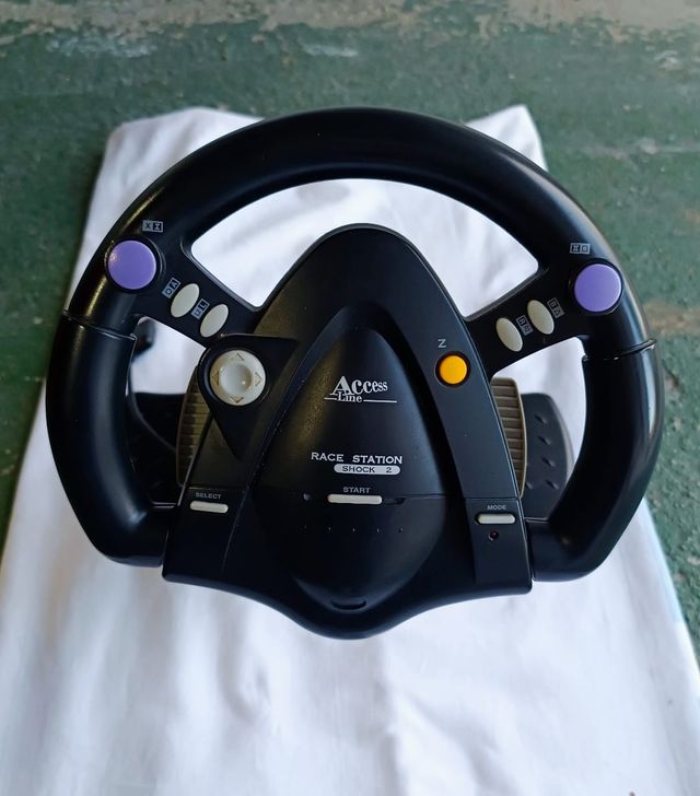 Volante de carreras con pedales Access Line