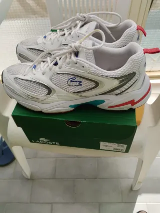 Scarpe uomo Lacoste bianche e blu