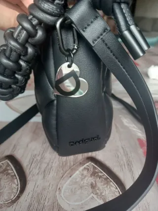 Bolso Desigual Negro Acolchado