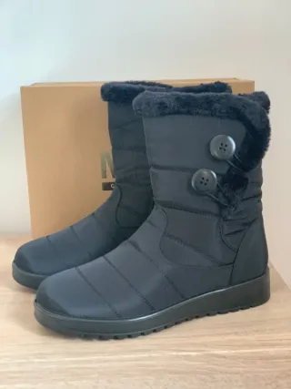 Botas impermeables negras. Número 38