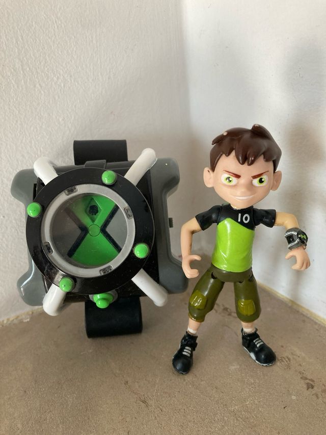 Boneco Ben 10 com Omnitrix Cartoon Network Figuras