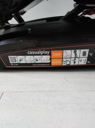 Silla de coche Casualplay. Nueva!