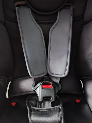 Silla de coche Casualplay. Nueva!