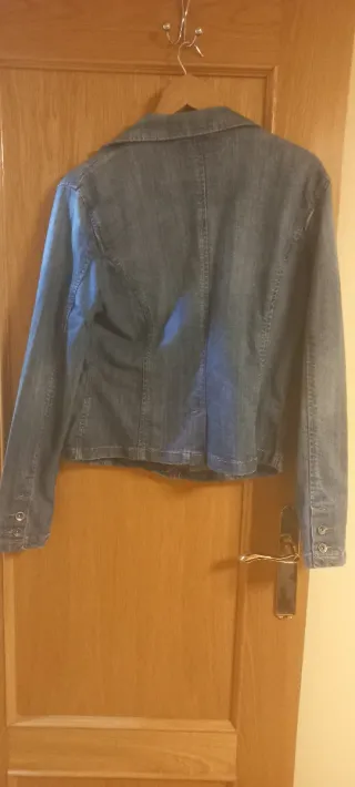 Chaqueta vaquera Acha bordada