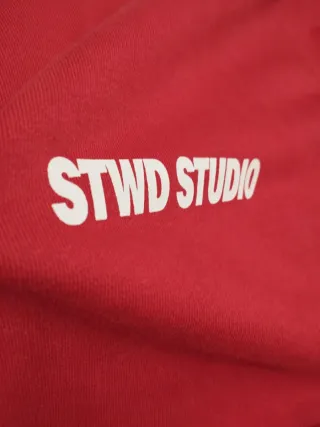 Sudadera STWD Studio Roja