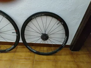 Ruedas Carbono ZIPP 202 Tubular Firecrest.