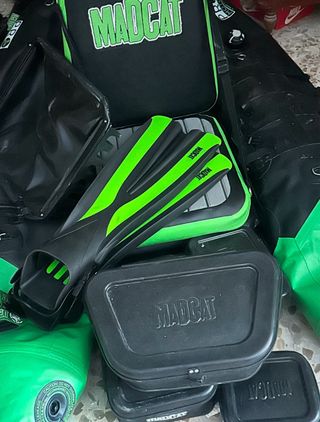 Pato MAD CAT Pro Motor + aletas - Perfecto Estado