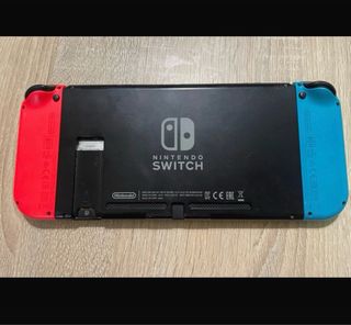 Nintendo Switch Azul y Rojo