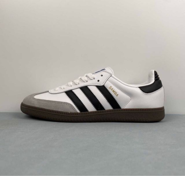 Adidas Samba Talla 38 Blancas y Negras