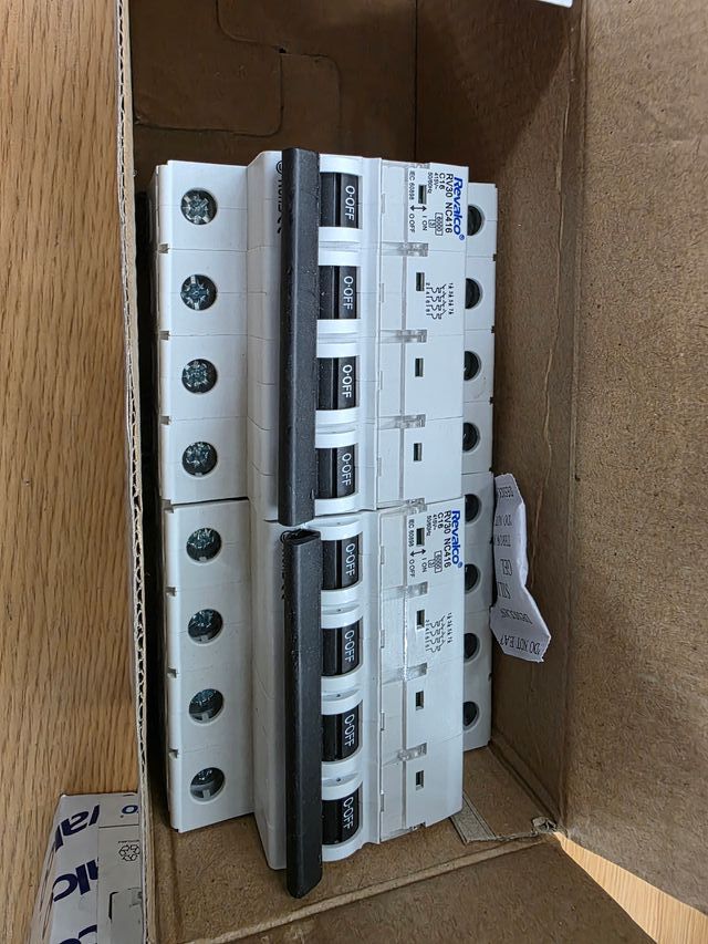 Magnetotérmico Revalco RV30 NC416 16A 4P