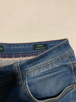 Pantalón vaquero Marco Adireli Talla 44