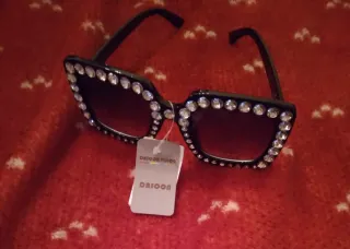 Occhiali da sole donna DASOON neri con strass