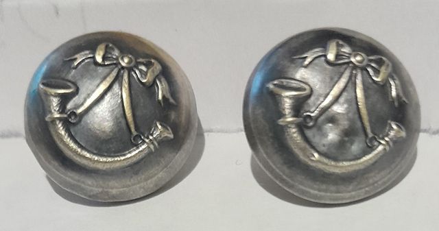 2 Bottoni Militari Antichi: Bersaglieri