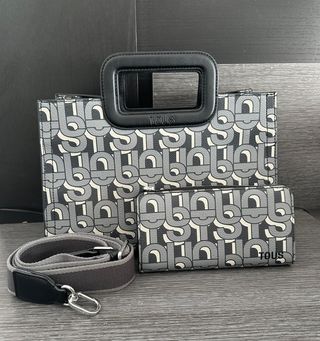 Bolso y cartera Tous