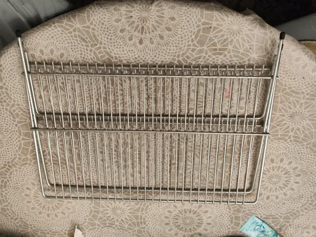 Escurridor de platos metálico