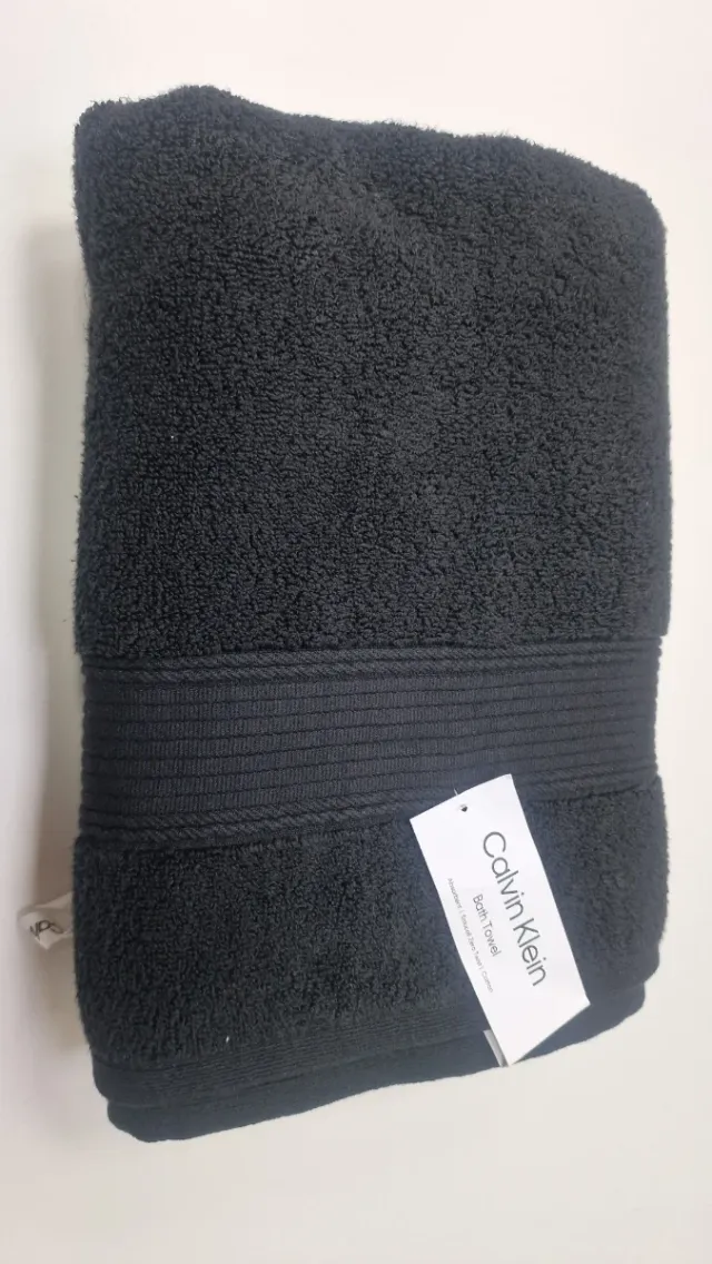 Toalla Calvin Klein Rayas Azules, negros, azules