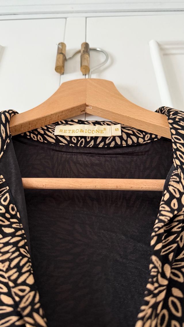 Vestido largo estampado marrón y negro