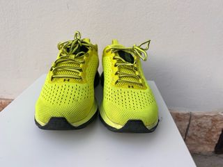 Scarpe Under Armour HOVR Taglia 44.5