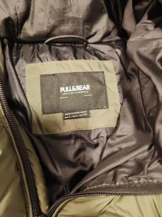 Cazadora Pull and Bear verde oliva