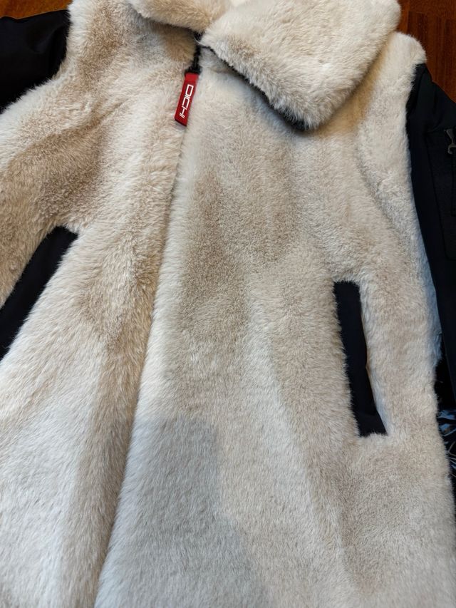 Plumífero Dichi Beige y Negro 38