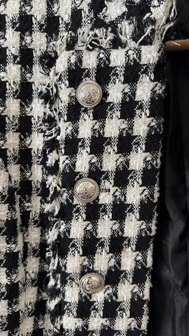 Chaqueta tweed cuadros blanco y negro