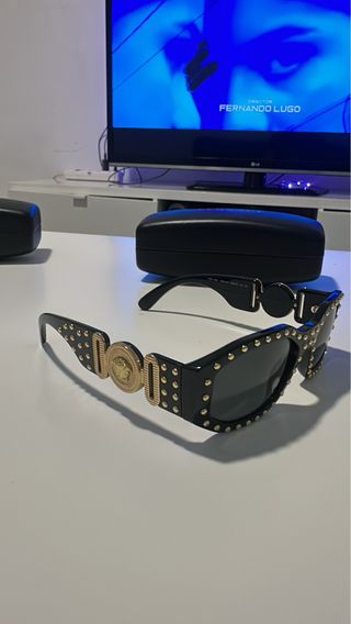 Gafas Versace Medusa Biggie Tachuelas Doradas