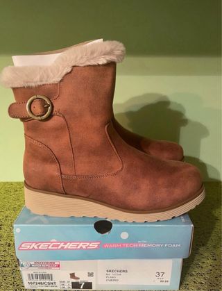 Botas Skechers impermeables talla 37 nuevas