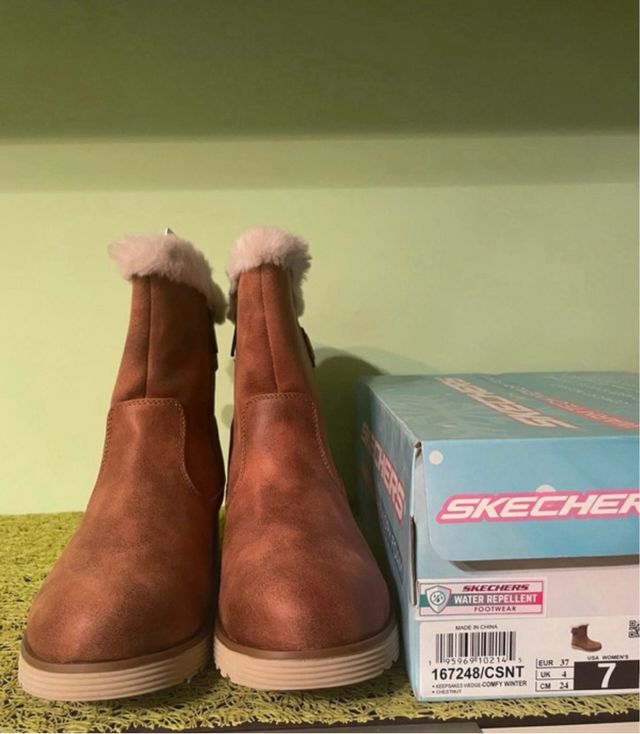 Botas Skechers impermeables talla 37 nuevas