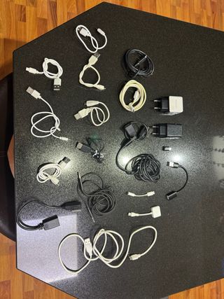 Lote de 19  Cables Varios USB, Carga y Datos
