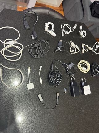 Lote de 19  Cables Varios USB, Carga y Datos