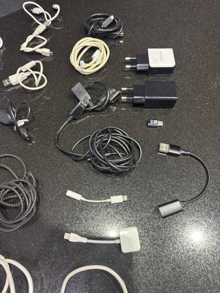 Lote de 19  Cables Varios USB, Carga y Datos