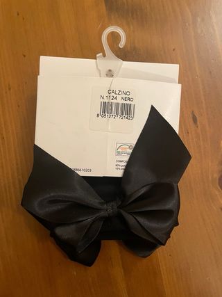 Calze con fiocco nero