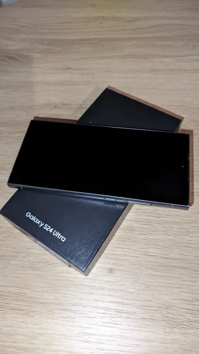 Samsung Galaxy S24 Ultra 512Gb a estrenar