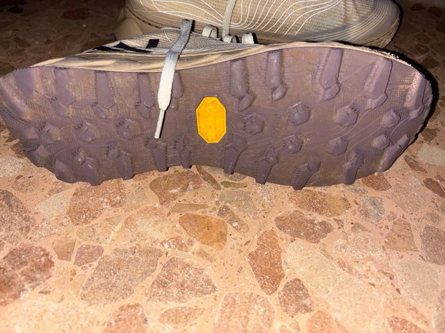 Zapatillas trail Nnormal Tomir 2.0 44,5