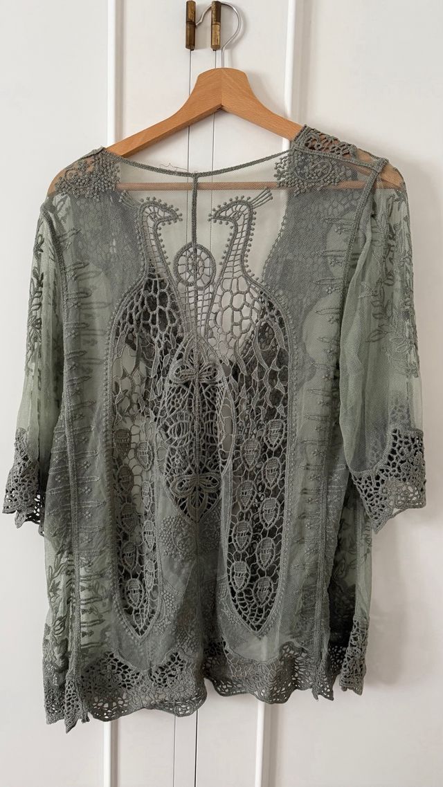 Sobrecamisa encaje verde oliva talla única