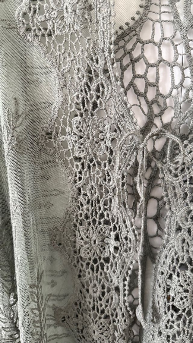 Sobrecamisa encaje verde oliva talla única