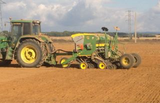 Sembradora directa de discos Gil 3,5m  combinada