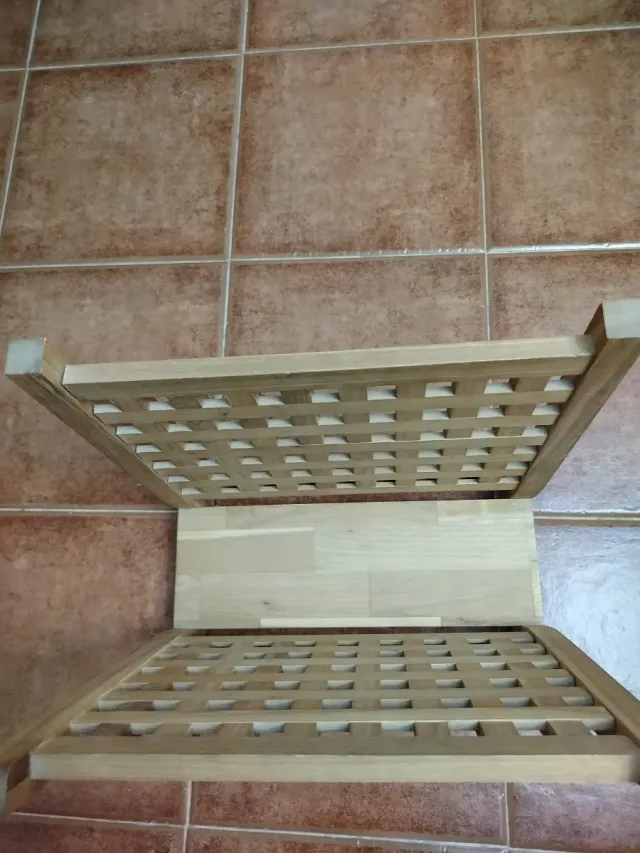 REVISTERO MADERA MACIZA.