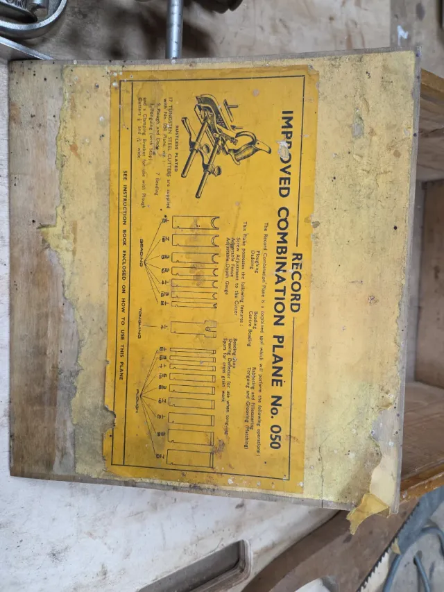 Cepillo Record Combinación N°050