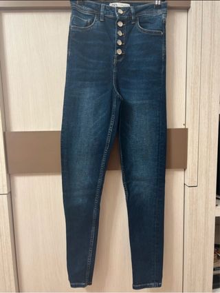 Pantalón pitillo Zara azul